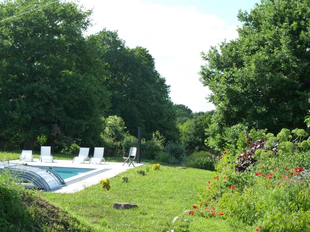 Chambres d'Hôtes Logis de l'Etang de l'Aune Iffendic Extérieur photo